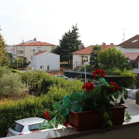 公寓 With Parking Space - 7012 *