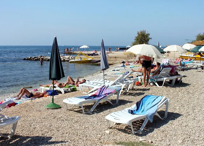 With Parking Space - 7012 Lägenhet Poreč