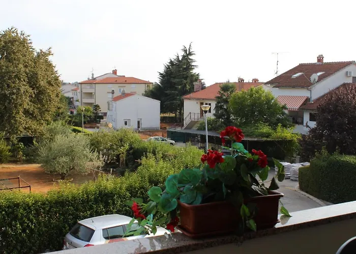 公寓 With Parking Space - 7012 *