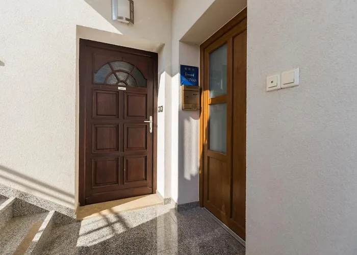 With Parking Space - 7012 Пореч